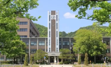 Trường Đại Học Okayama